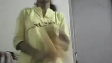 Desi Commerce Collage Girl Video