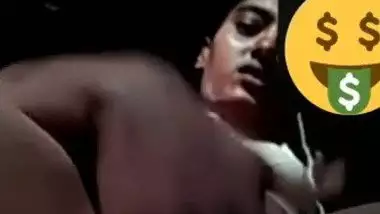 Indian girl fingering pussy ? Desi leaks