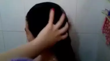 Punjabi Kuddu In Shower ? Movies