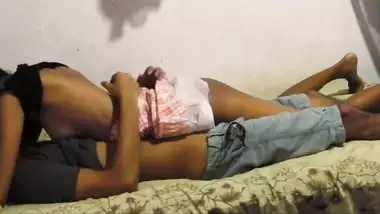 Sri lankan school couple new movie O/L ???...