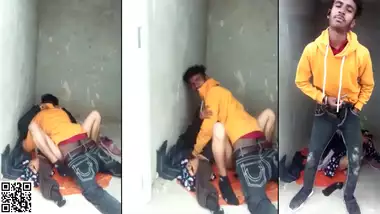 Desi XXX video - Young college coed and BF caught fucking outdoor