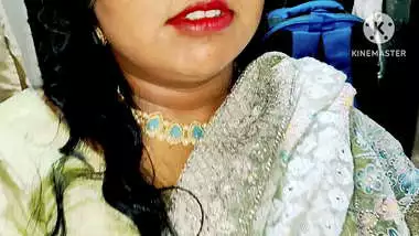 India Desi shadi me ja rhi Bhabhi ki chudai hindi me