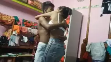 A 19-year-old girl enjoys romantic sex with BF