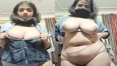 Bubbly Indian huge boobs showing girl viral FSI xxx