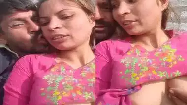 Pakistani bhabhi boob press outdoor by secret lover